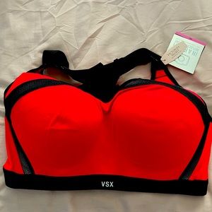 Victoria’s Secret Sport padded Sports Bra, Size 38D, Red and Black